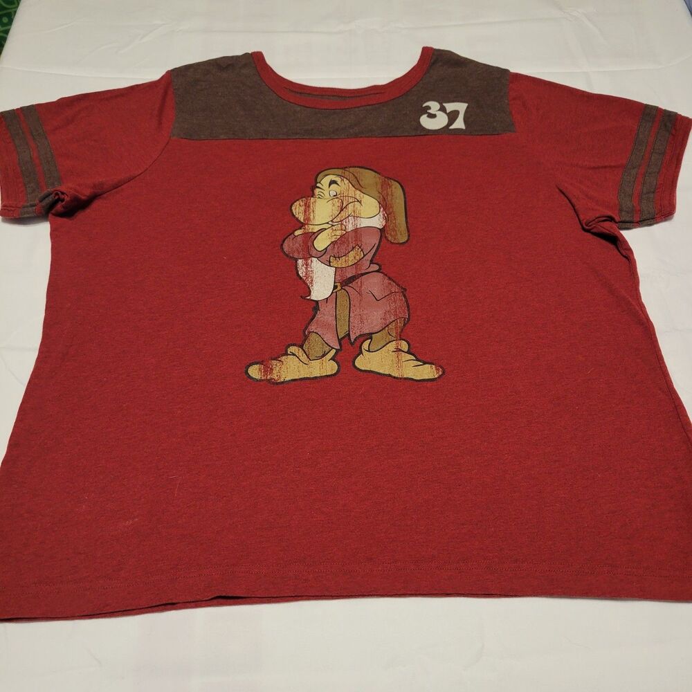 Disneyl Store Snowwhite Grumpy  Big Logo  Ranger Red Shirt  Shortsleeve 2X